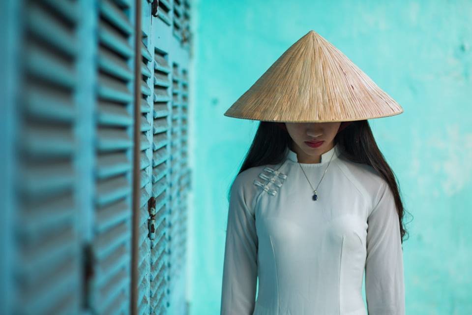 Độc[-]đáo[-]chùm[-]ảnh[-]áo[-]dài[-]của[-]nhiếp[-]ảnh[-]gia[-]Pháp[-]Réhahn[-]C